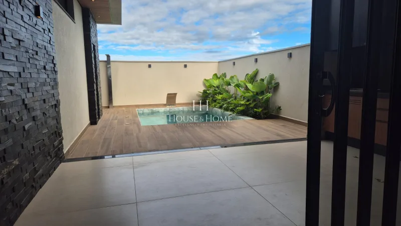 Casa a Venda - 3 suites - Cond. Dona Maria Candida