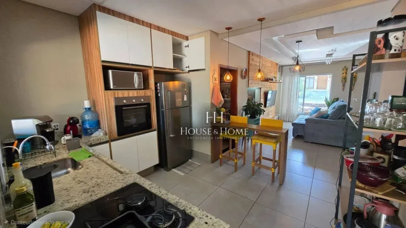 Casa á Venda Villa Rica 3 quartos sendo 1 com suíte, Piscina