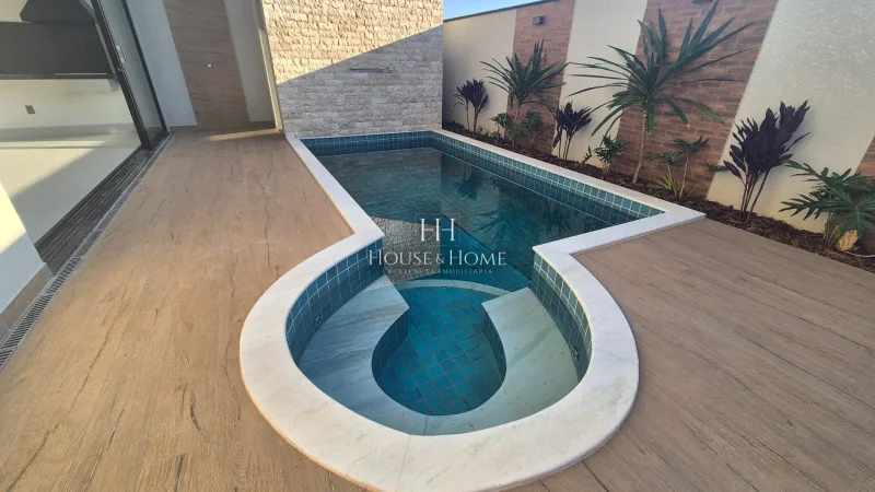 Casa (Sobrado) - 4 suites - 296m² - Cond. Dona Maria Candida - Indaiatuba - SP
