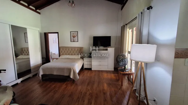 Chácara Terras de Itaici 3 casas com porteira Fechada!!