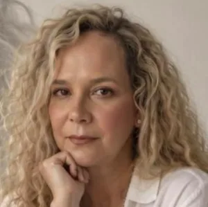 Lilian Cavicchio