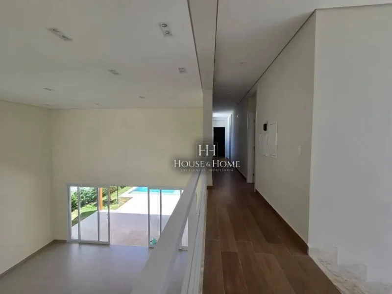 Casa com 4 dormitórios à venda, 420 m² por R$ 5.900.000,00 - Condomínio Villa Dos Pinheiro