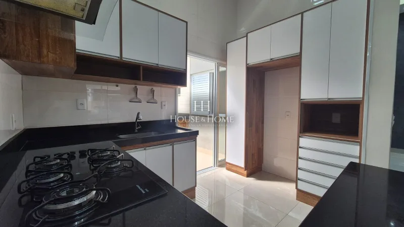 Casa à venda 3 quartos 1 suite - Cond. Vila Ytu - Jd dos Imperios em Indaiatuba/SP