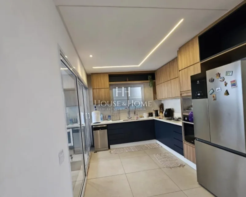 Casa à venda 4suites - Cond. Maria José em Indaiatuba/SP