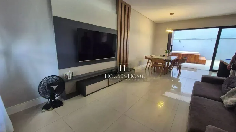 Casa com 3 dormitórios à venda, 200 m² por R$ 1.280.000,00 - Jardins do Império - Indaiatu