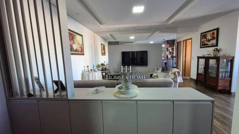 Apartamento com 3 dormitórios à venda, 104 m² por R$ 1.380.000,00 - Vila Almeida - Indaiat