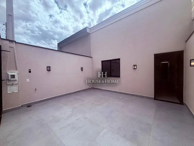 Casa térrea com 3 quartos sendo 1 suíte,bairro Vila Vitória ll Indaiatuba/SP