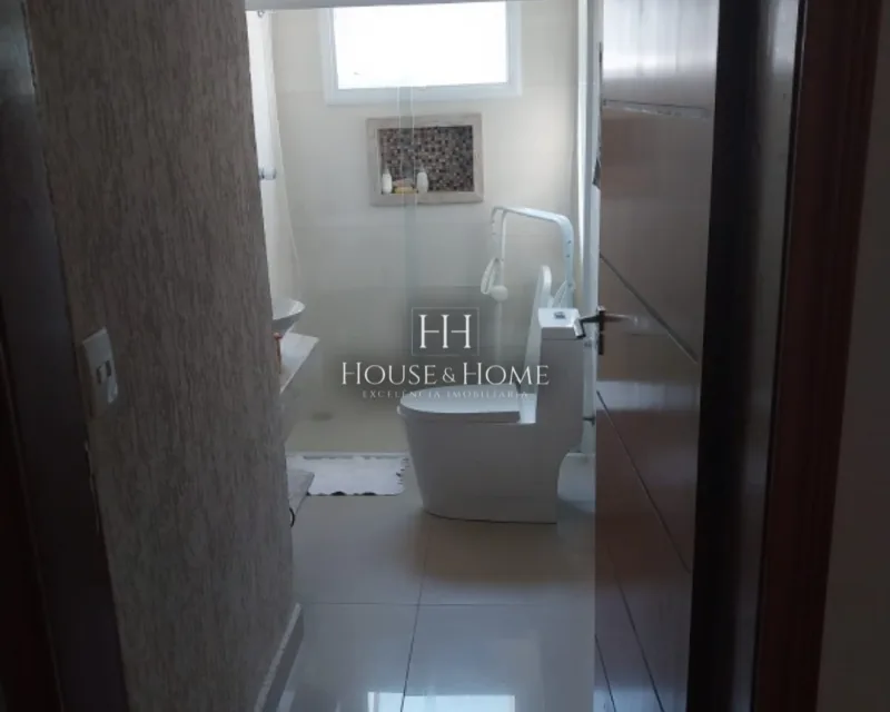 Casa pronta com opção de segundo Imóvel em piso superior para locação