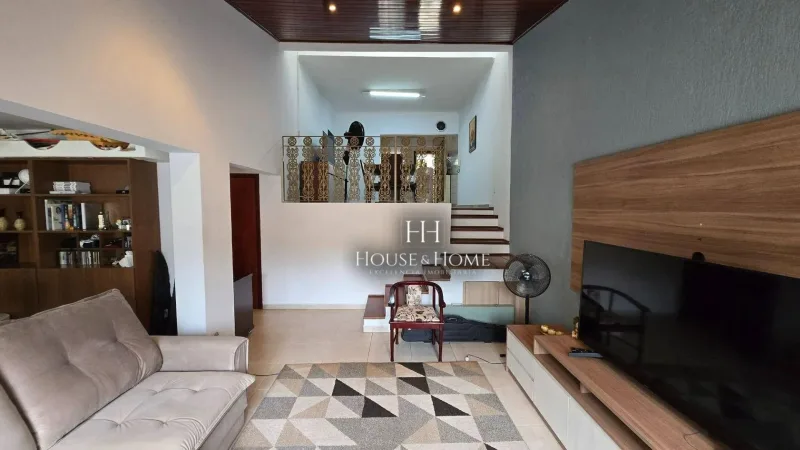 Casa à Venda - 3 quartos sendo 1 suíte - Jardim Moacyr Arruda Indaiatuba-SP