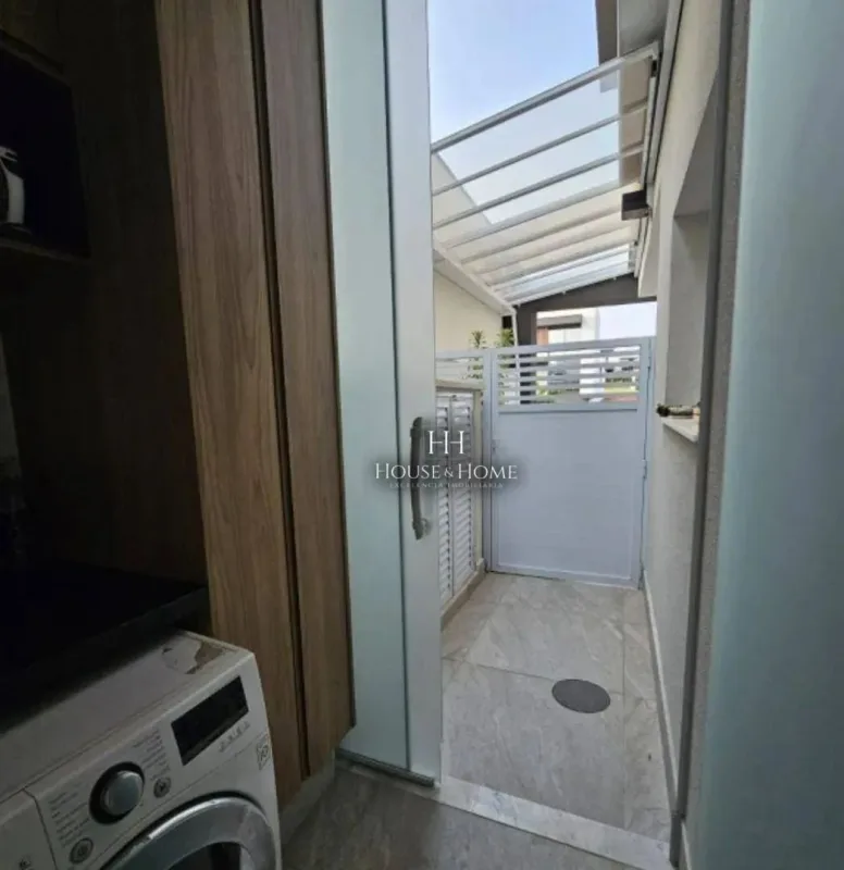 Casa Térrea - 4 quartos / suites - Condominio Maria José - Esplanada
