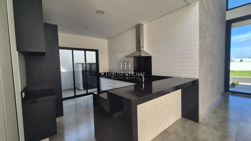 Casa para locação com 3 suites e piscina - Cond. Maria José em Indaiatuba/SP