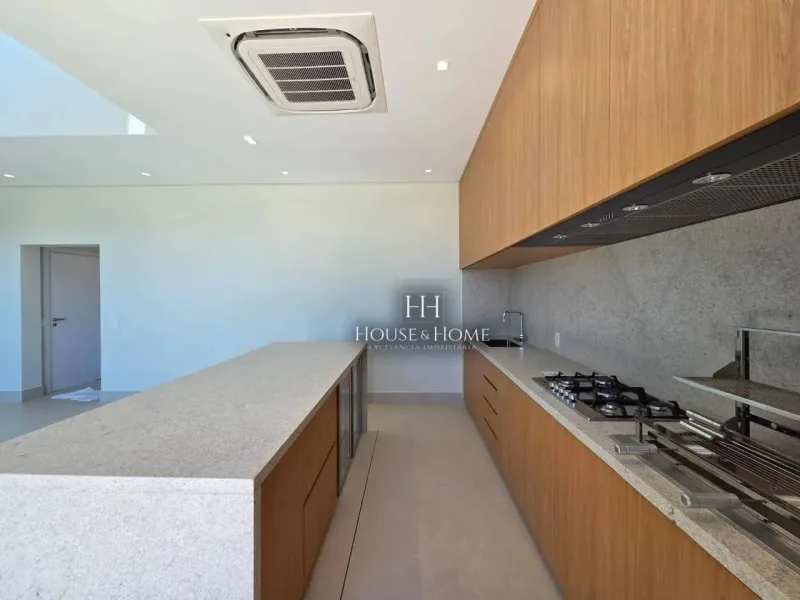 Casa com 4 dormitórios à venda, 455 m² por R$ 6.980.000,00 - Condomínio Villa Dos Pinheiro