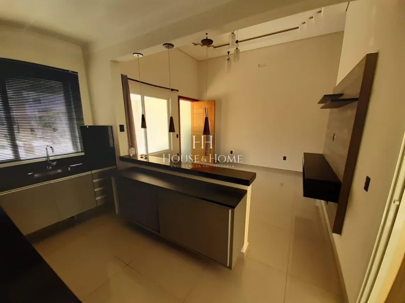 Casa à venda 3 quartos 1 suite - Condominio Park Real em Indaituba/SP