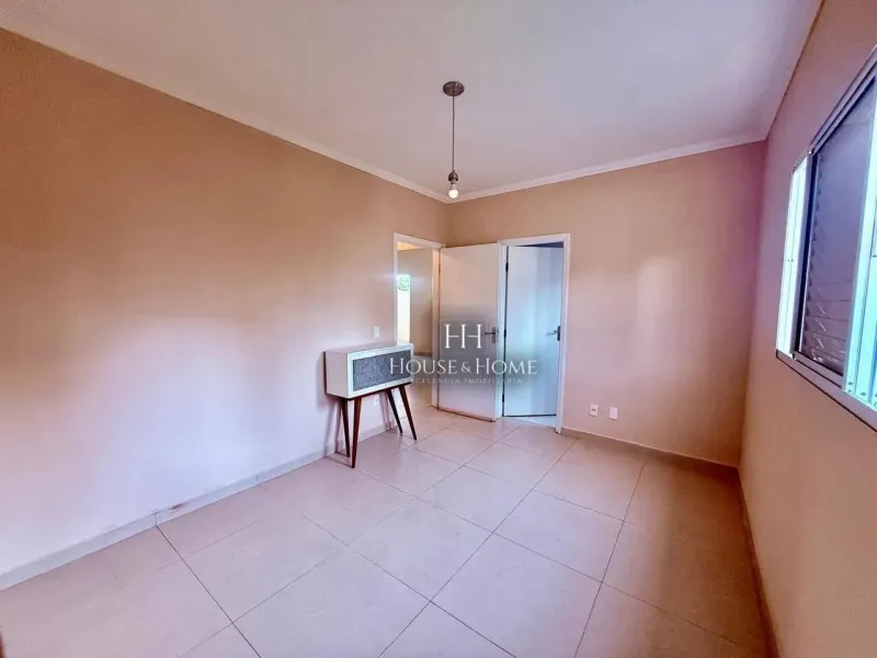 Casa Térrea à Venda 2 quartos sendo 1 suíte – Condomínio Villaggio di Itaici, bairro Itaic