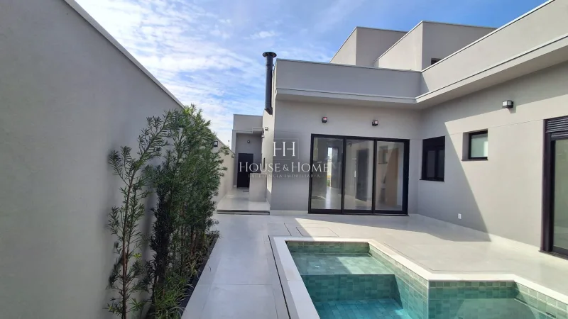 Casa nova Condominio London Park
