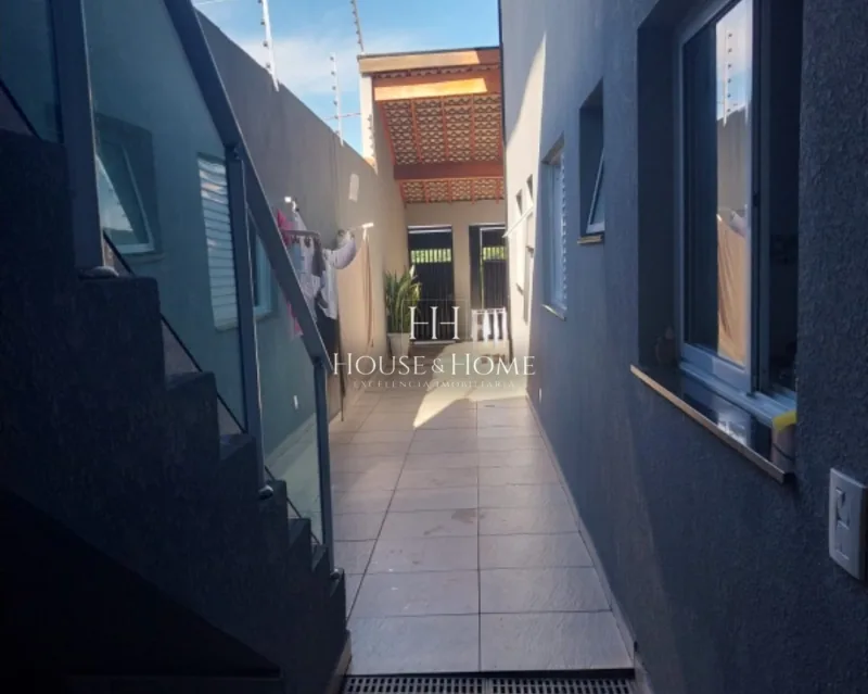 Casa pronta com opção de segundo Imóvel em piso superior para locação