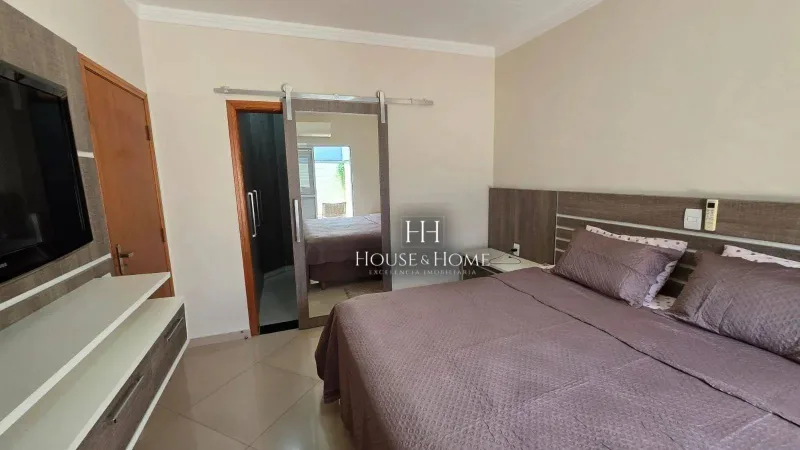Casa Térrea, com Piscina á Venda 3 Suítes, no bairro Jd. Europa II, em Indaiatuba/SP.