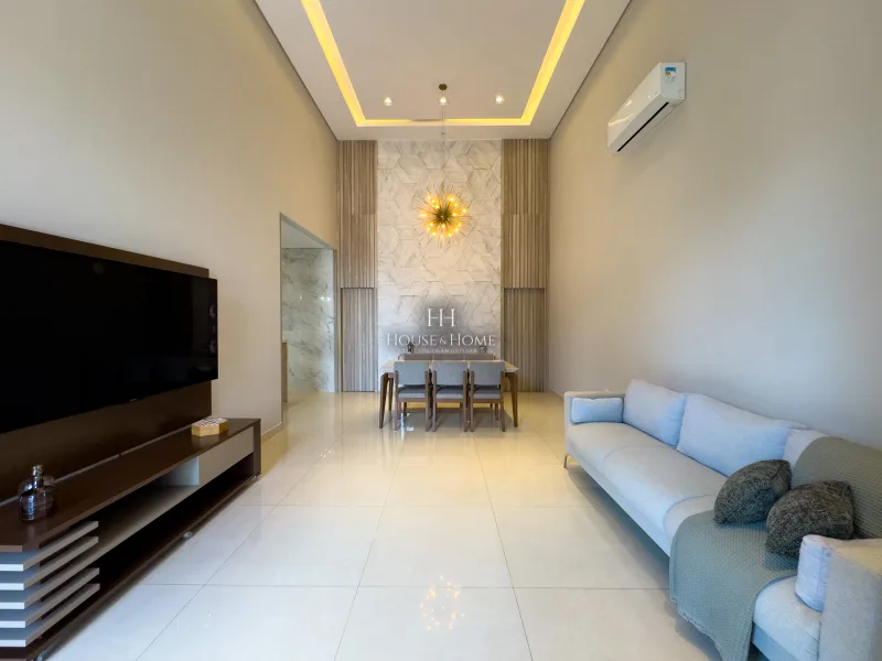 Casa à venda 3 quartos 1 suite 2 demi / sAUNA - Porteira fechada Cond. Dona Maria José em 
