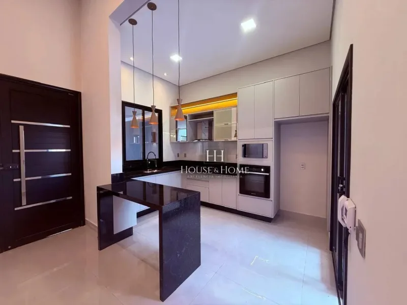 Casa com 2 dormitórios à venda, 122 m² por R$ 830.000,00 - Monte Carlo - Indaiatuba/SP