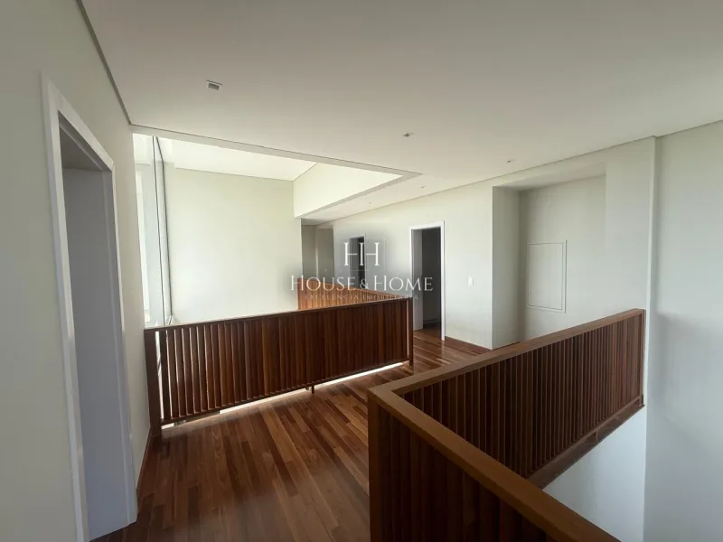 Casa à venda com 429,15m² com 4 suítes no condomínio Vila dos Pinheiros em Indaiatuba/SP.