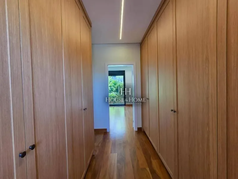 Casa com 4 dormitórios à venda, 455 m² por R$ 6.980.000,00 - Condomínio Villa Dos Pinheiro