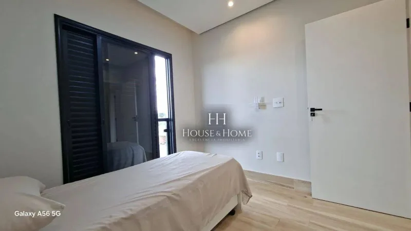Sobrado á Venda , 3 Quartos, sendo 1 suíte e 2 demi-suites, no condomínio Vila Paraty, em 
