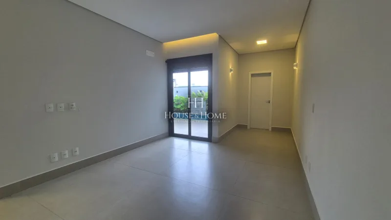 Casa Térrea a venda - 3 suites - 191,76m² - Cond. Dona Maria Candida - Indaiatuba - SP