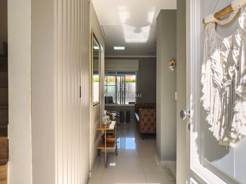 Casa Sobrado à venda 3 quartos / 1 suite com Piscina - Cond. Casa Bela em Indaiatuba/SP