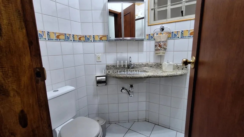 Casa térrea próxima ao centro