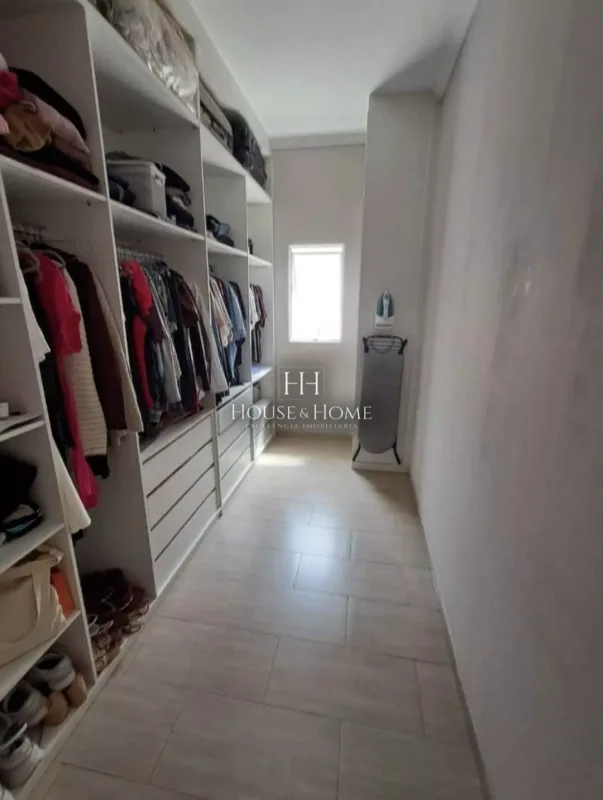 Casa à venda em Salto/SP 3 quartos 1 suite