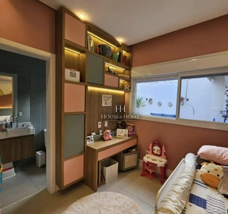 Casa Térrea - 4 quartos / suites - Condominio Maria José - Esplanada