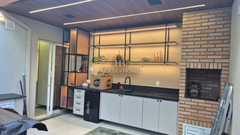 Casa Sobrado à venda com 3 suites, Spa - Cond. Montreal em Indaiatuba/SP