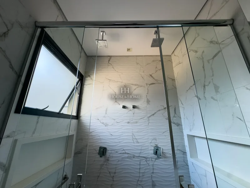 Casa à venda 3 quartos 1 suite 2 demi / sAUNA - Porteira fechada Cond. Dona Maria José em 