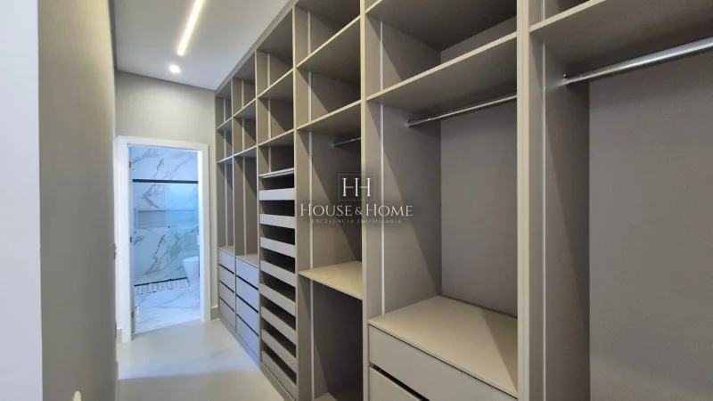 Casa Nova à venda com 3 suites - 199m - Cond. Piemonte em Indaiatuba/SP