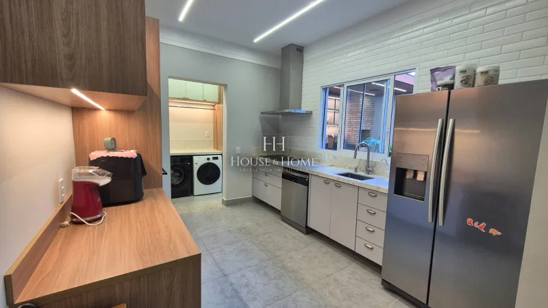 Casa Sobrado à venda com 3 suites, Spa - Cond. Montreal em Indaiatuba/SP
