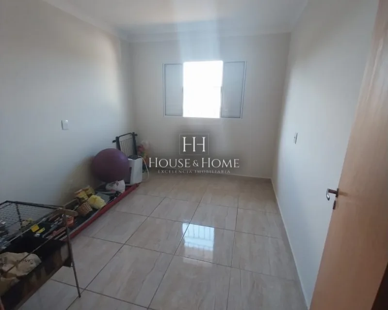 Casa pronta com opção de segundo Imóvel em piso superior para locação