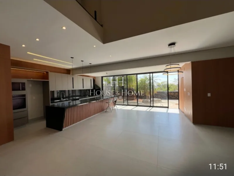 Casa Sobrado à venda com 4 suites - Elevador - Cond. Jd de Roma em Indaiatuba/SP
