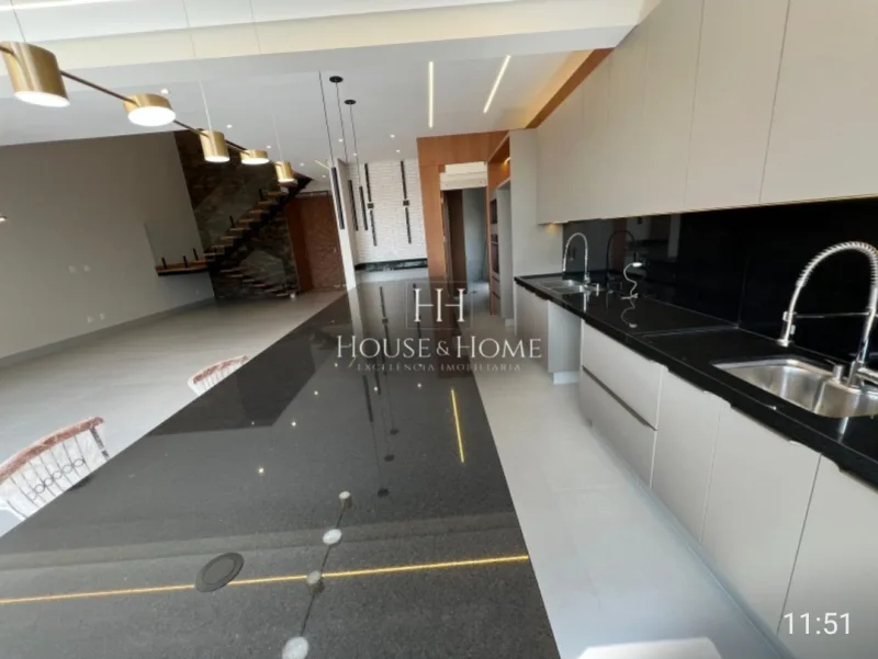 Casa Sobrado à venda com 4 suites - Elevador - Cond. Jd de Roma em Indaiatuba/SP