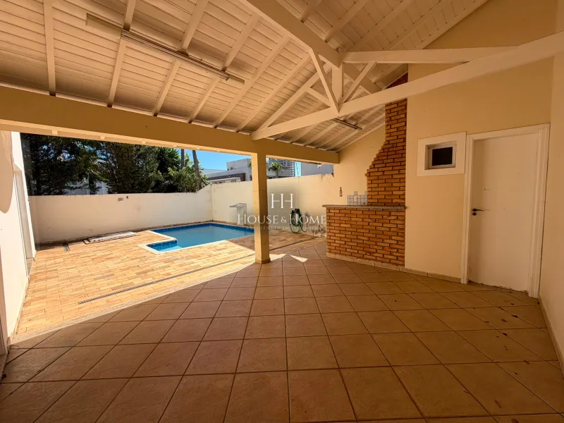 CASA PARA LOCAÇÃO COM 4 SUÍTES NA VILLA ROMANA - INDAIATUBA/SP.