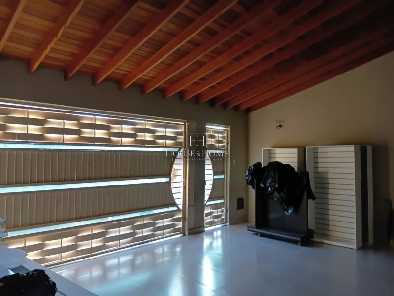Casa à venda com 2 quartos em Indaiatuba/SP