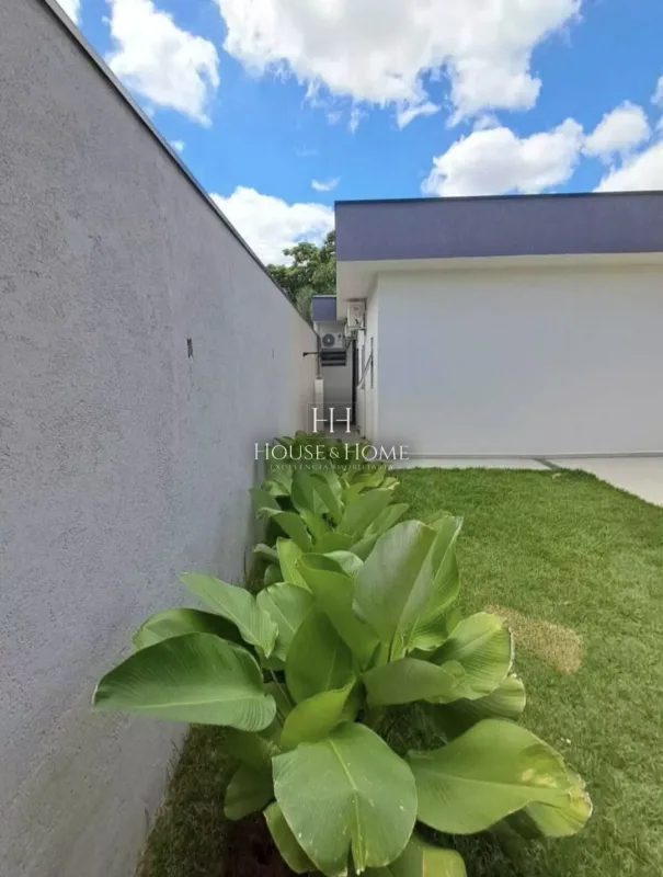 Casa à venda em Salto/SP 3 quartos 1 suite