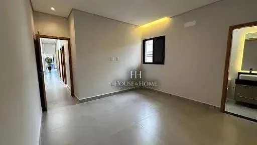 Casa térrea com 3 quartos sendo 1 suíte,bairro Vila Vitória ll Indaiatuba/SP