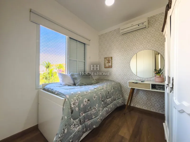 Casa Sobrado à venda 3 quartos / 1 suite com Piscina - Cond. Casa Bela em Indaiatuba/SP