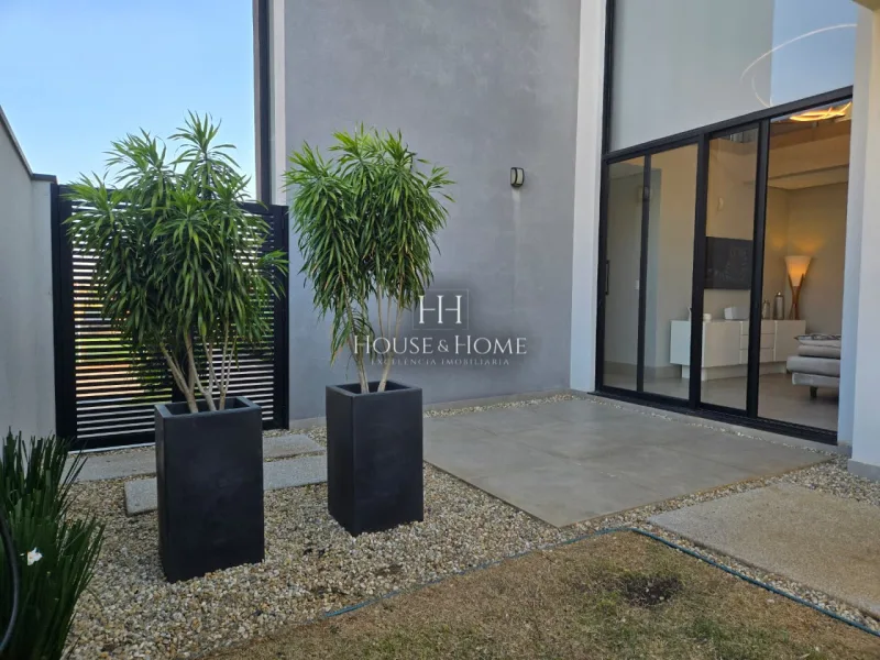 Casa Sobrado à venda 3 suites - Condominio Dona Maria Jose em Indaiatuba/SP