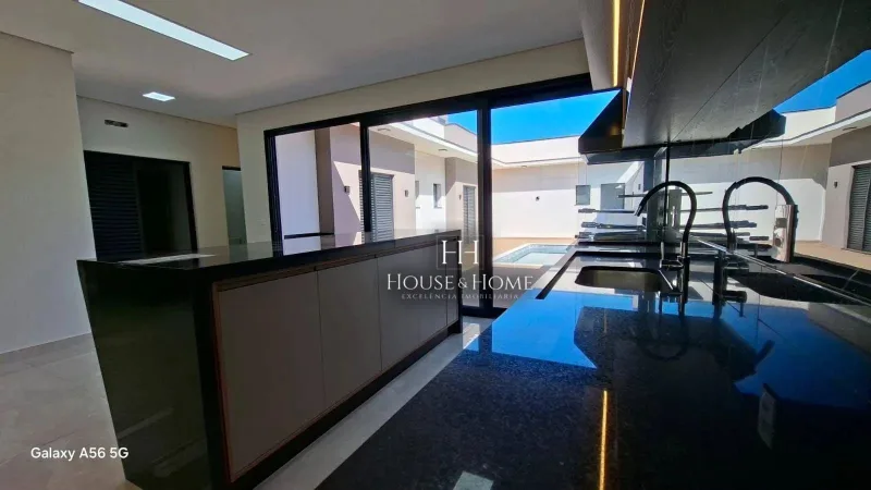 Casa Nova com 3 suítes, no bairro Condomínio Evidências, em Indaiatuba/SP.