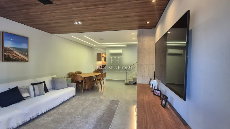 Casa Sobrado à venda com 3 suites, Spa - Cond. Montreal em Indaiatuba/SP