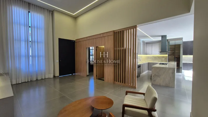 Casa Térrea - 3 suites - Escritório - Cond. Dona Maria José - Indaiatuba SP