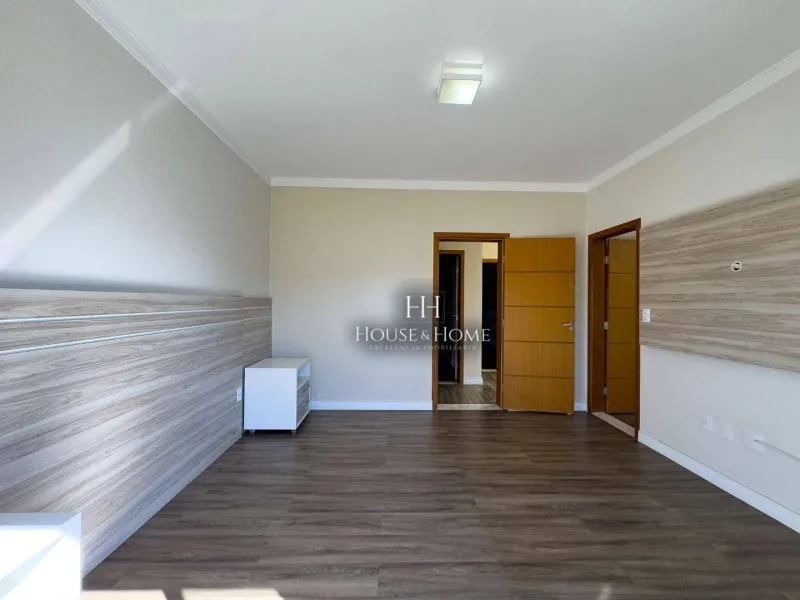 Casa com 3 dormitórios à venda, 295 m² por R$ 2.190.000,00 - Jardim Residencial Dona Lucil