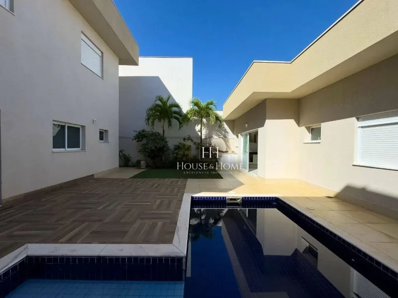 Casa com 3 dormitórios à venda, 295 m² por R$ 2.190.000,00 - Jardim Residencial Dona Lucil
