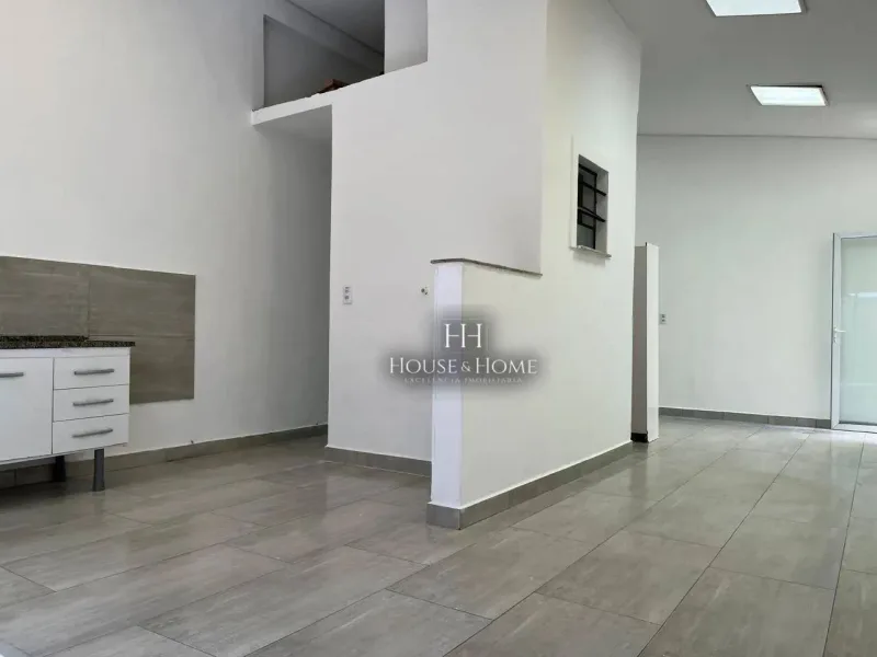 Casa á Venda Comercial no bairro Jd. Pau Preto em Indaiatuba/SP. Bairro aberto próximo do 
